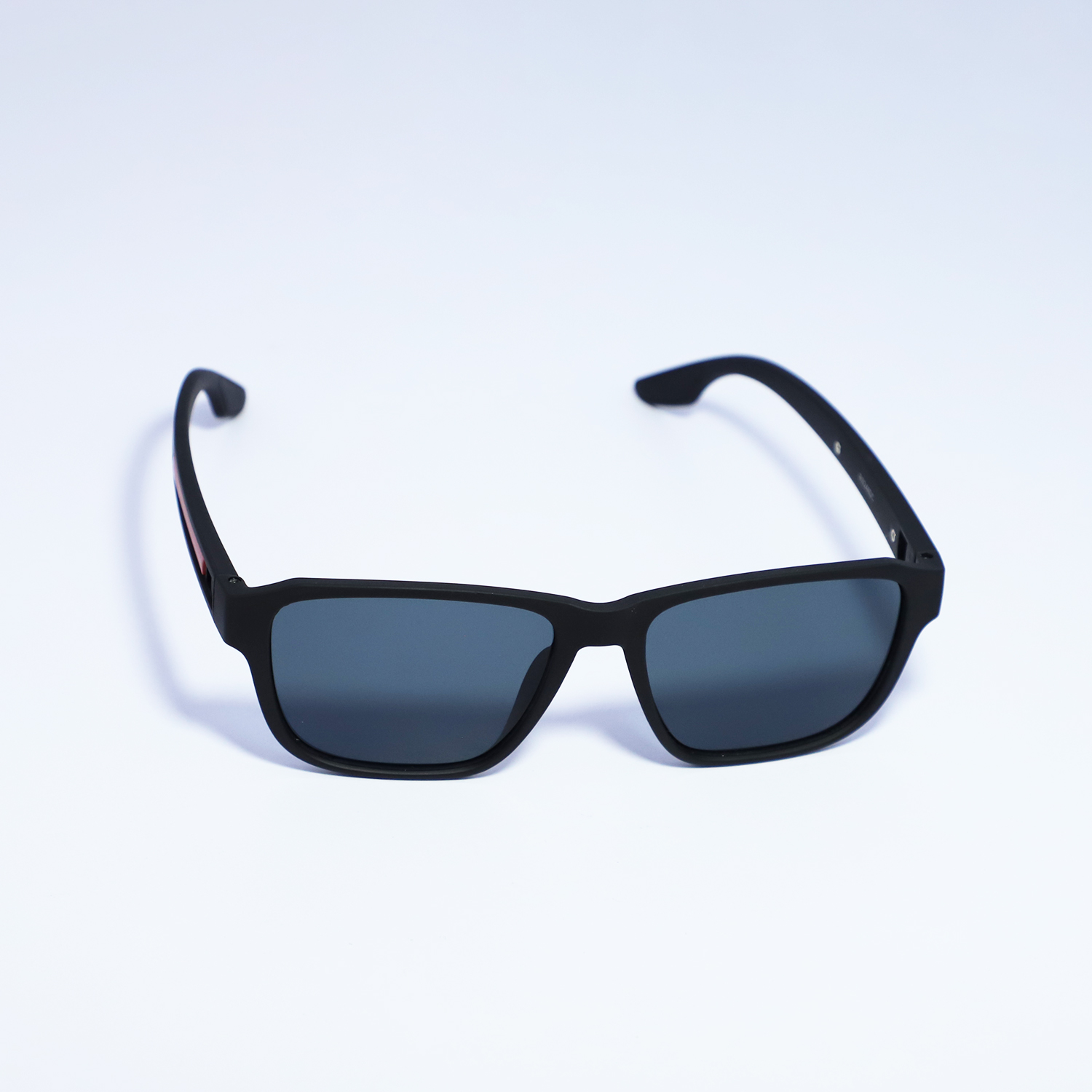 BLACK WAYFARER